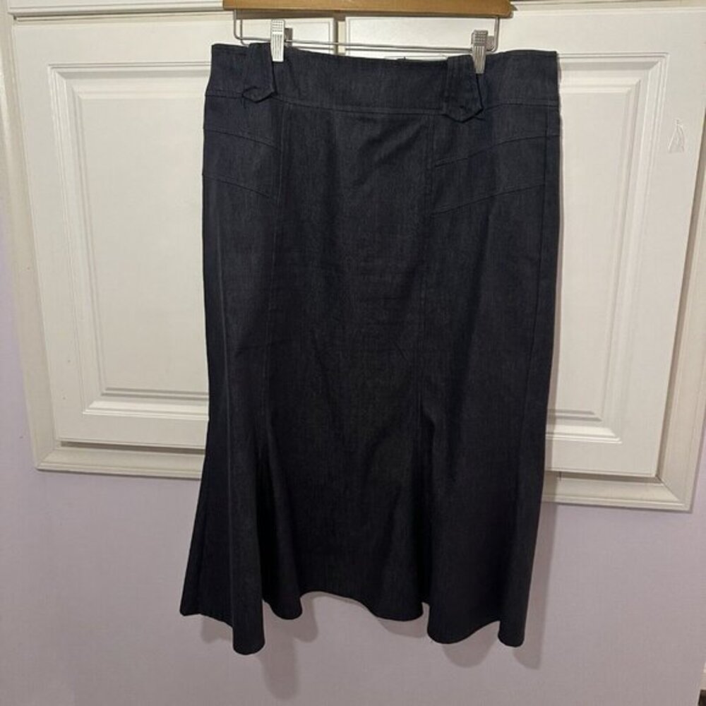 DressBarn Dark Wash Denim Midi Skirt Flared Hem Women's‎ Size 14
